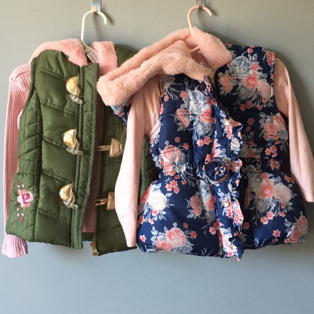 4T Little Lass Vest Bundle